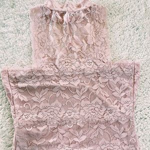 Guess Pink Lace Top🌸